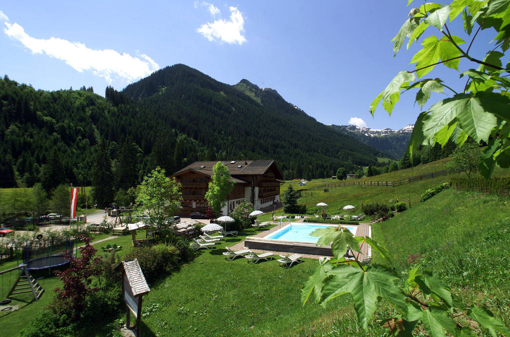 Familienhotel Lengauer Hof Saalbach-Hinterglemm Kültér fotó